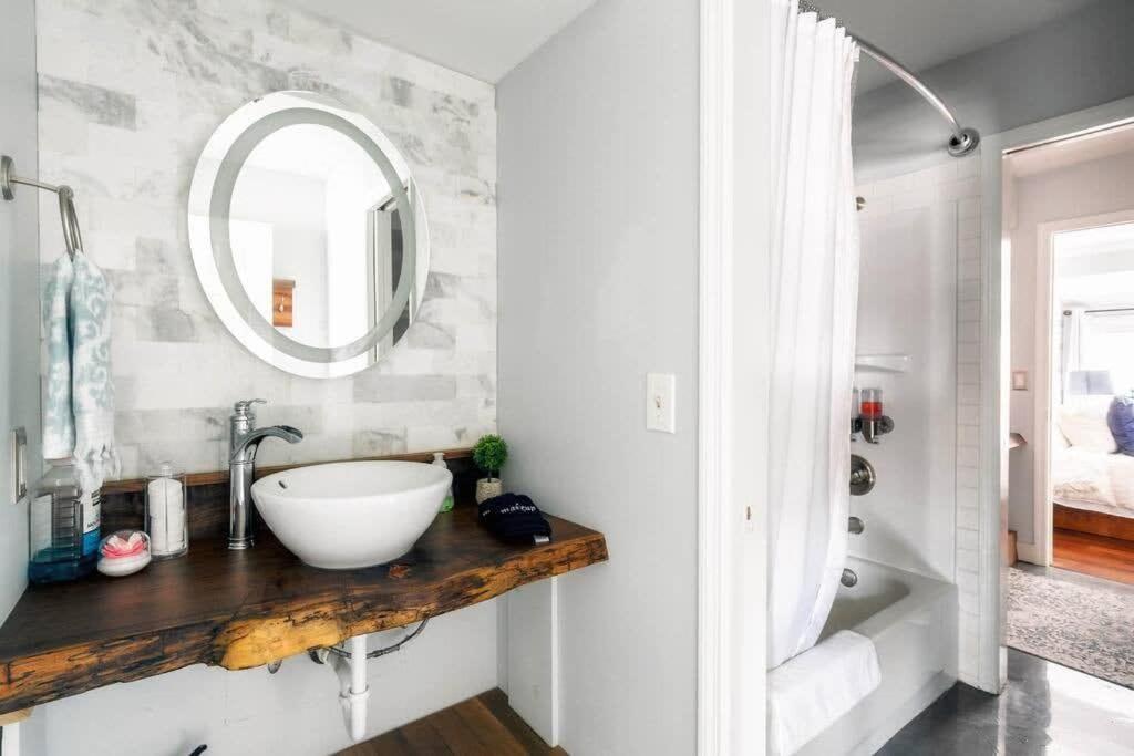 Walk To Broadway Charming Modern Historic Townhome ناشفيل المظهر الخارجي الصورة