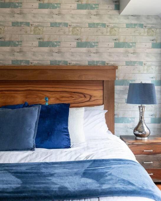 Walk To Broadway Charming Modern Historic Townhome ناشفيل المظهر الخارجي الصورة