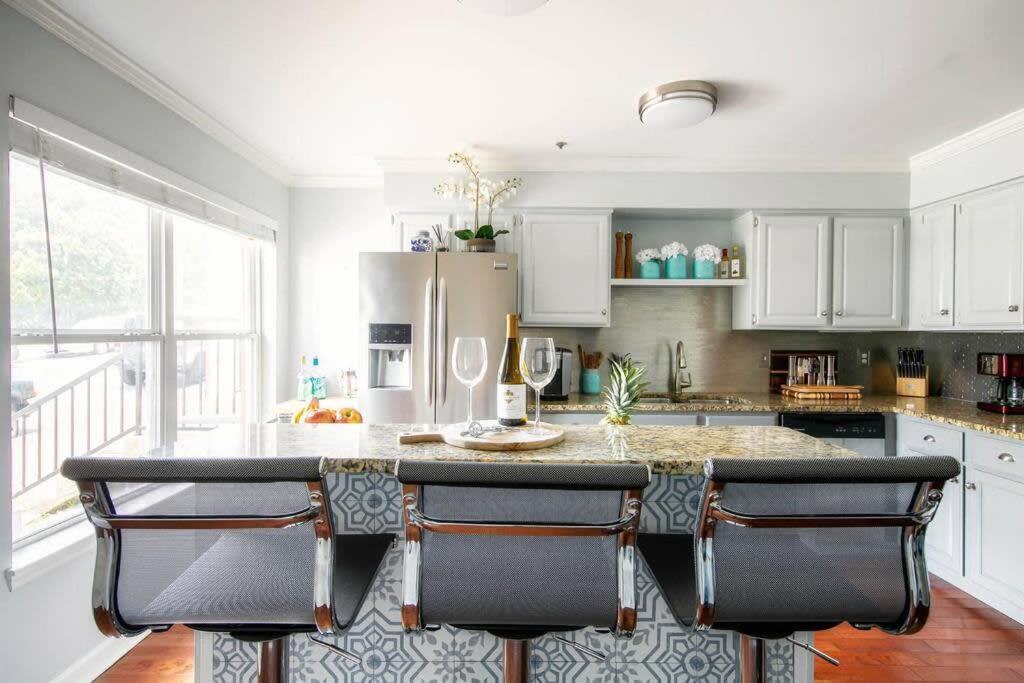 Walk To Broadway Charming Modern Historic Townhome ناشفيل المظهر الخارجي الصورة