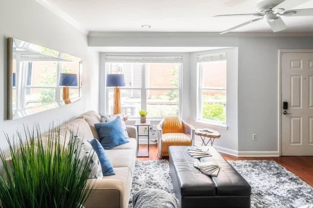 Walk To Broadway Charming Modern Historic Townhome ناشفيل المظهر الخارجي الصورة