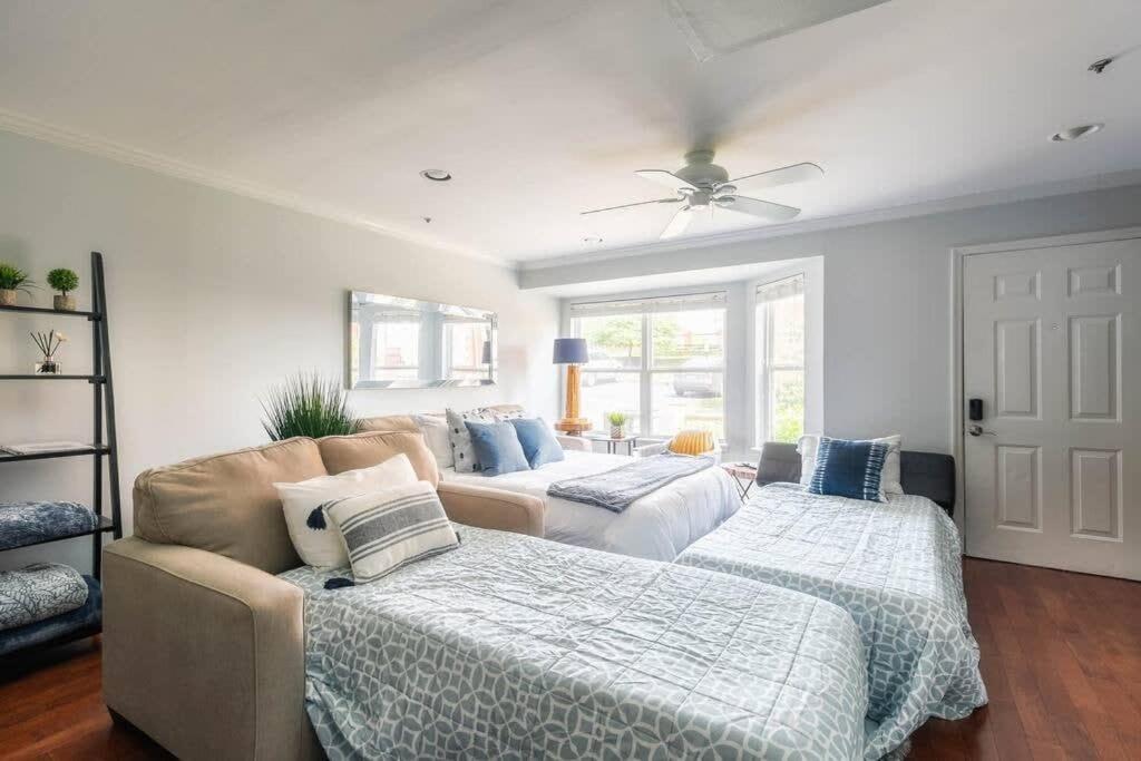 Walk To Broadway Charming Modern Historic Townhome ناشفيل المظهر الخارجي الصورة